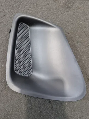 Tampa do farol de milha Direito Toyota Corolla 2009 a 2014 Genuina 