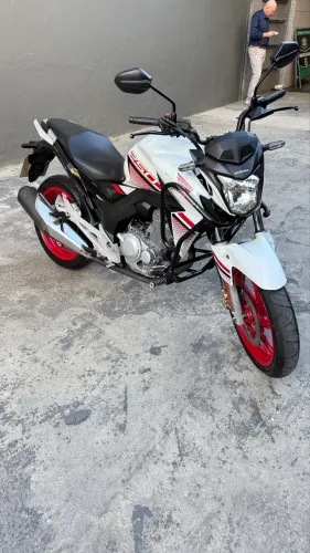 Honda CB Twister 250cc 2022