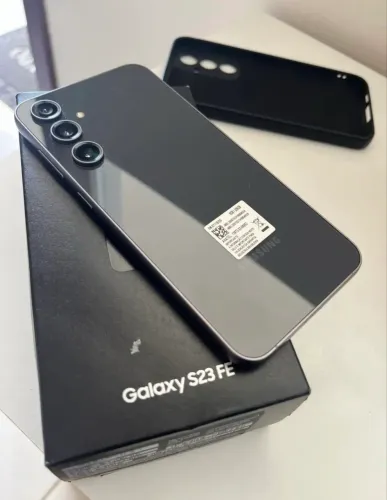 S23 fe 256gb com caixa, em estado de lija.