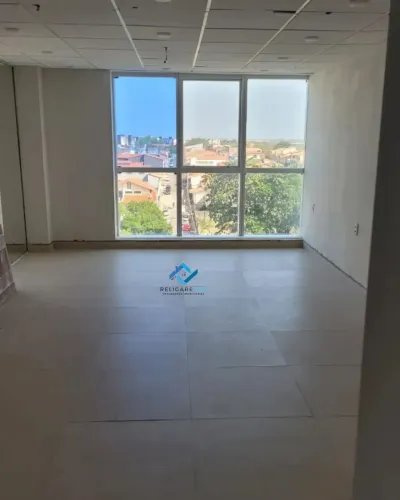 SALA COMERCIAL NO SHOPPING DA ILHA SÃO LUÍS-MA