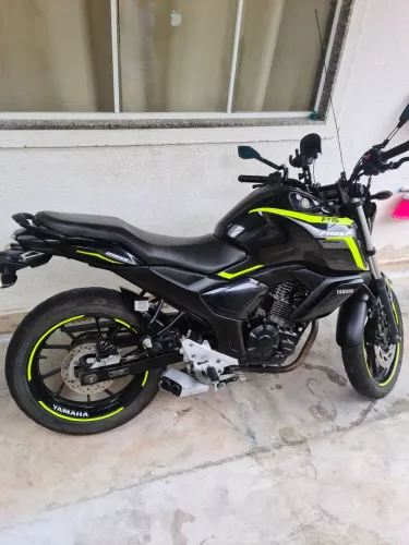Fz15 2023 ESPORTIVA IPVA PAGO - Único Dono