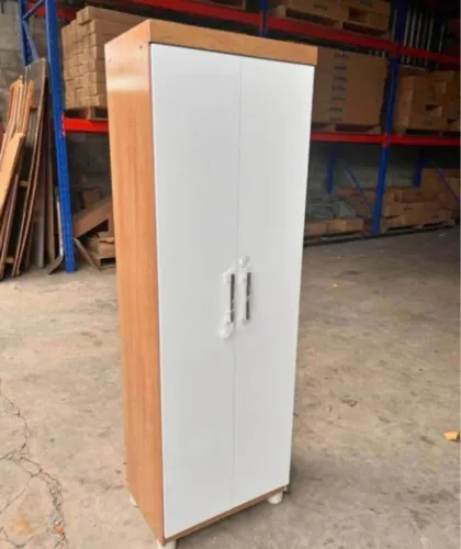 "Praticidade para Seu Ambiente: Armário Multifuncional 100% MDF com Prateleiras - Promoção