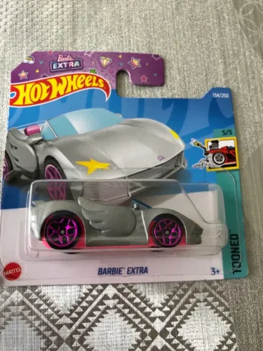 Hot Wheels BARBIE TOONED