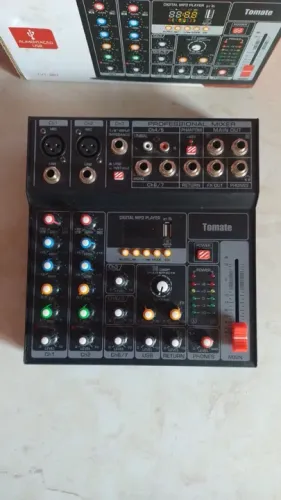 Mesa de Som Profissional (Tomate 7)