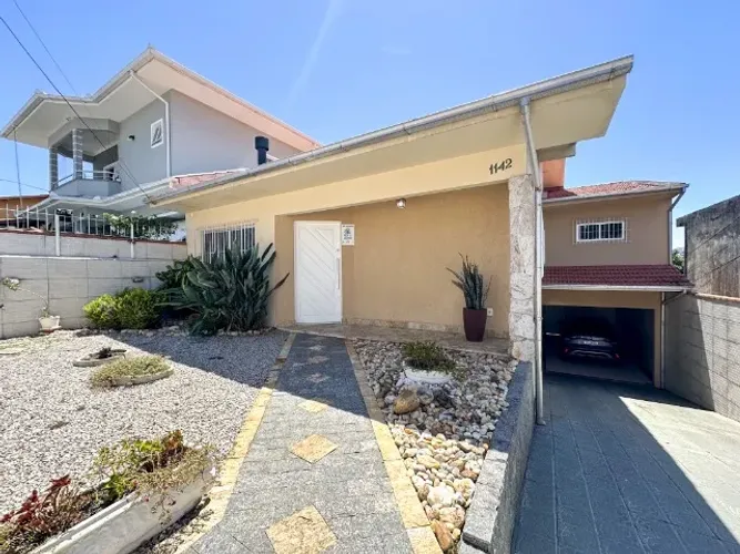 Casa 3 qts + escritório com piscina | Divisa Jardim Atlântico - Grande Florianópolis