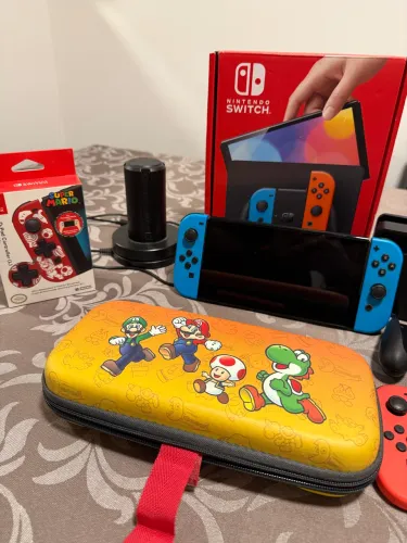 NINTENDO SWITCH OLED
