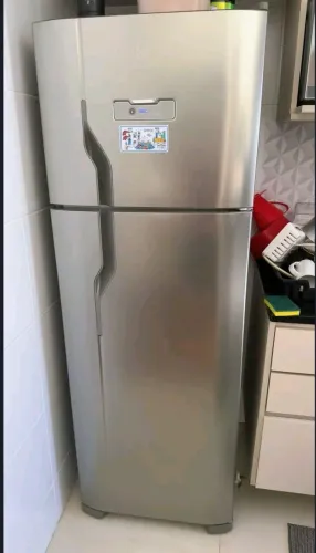 Geladeira Electrolux Frost Free valor 950