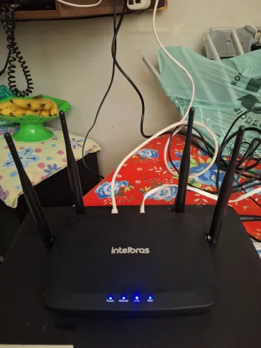 Roteador Intelbras GF 1200 Dual Band Porta Wan Gigabit