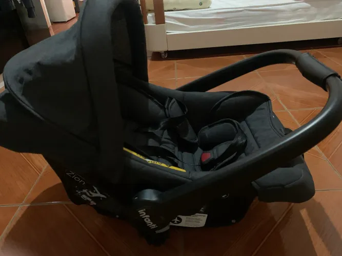 Bebê conforto Infanti