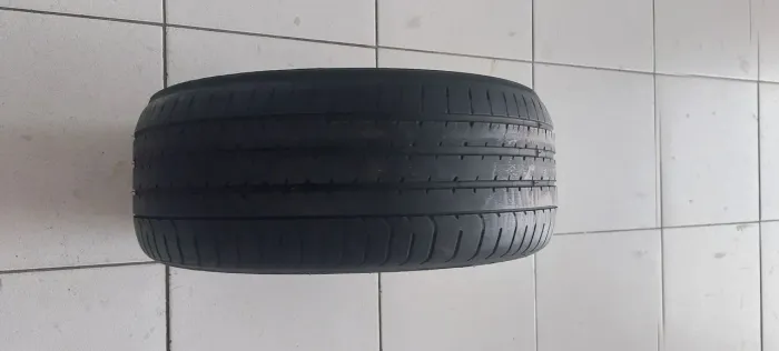 Pneu Pirelli P Zero Run Flat 245/35 R18 valor R$ 80,00