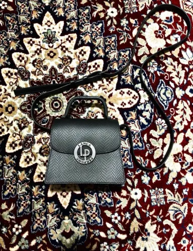 mini bolsa preta original lança perfume 