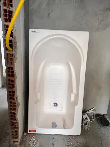 Banheira Hidromassagem ASTRA - B015XC