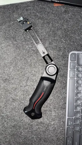 alça lateral ajustável tipo sling da marca SmallRig (modelo da série 3028)