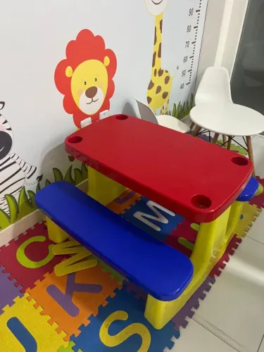 Mesa de Picnic Infantil com Bancos Acoplados (Mesa Escolar / Kids)