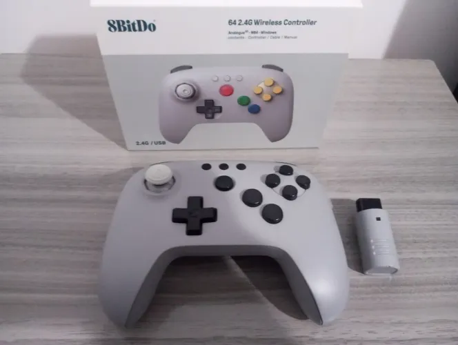 Controle 8bitdo 64 2.4g (c/dongle)