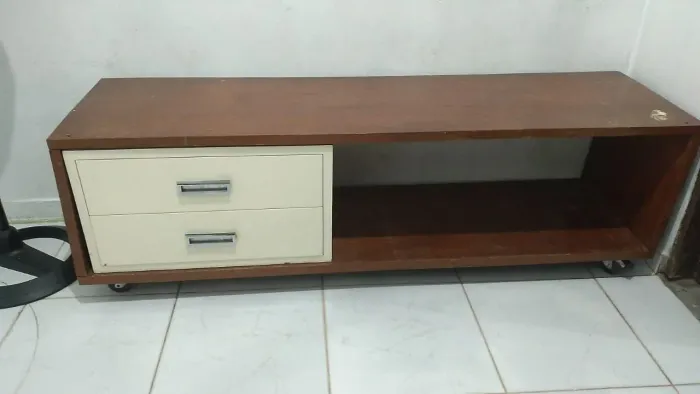 Rack retrô de madeira + gaveteiro