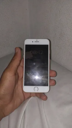 Vendo iPhone 8 normal funcionando tudo perfeito