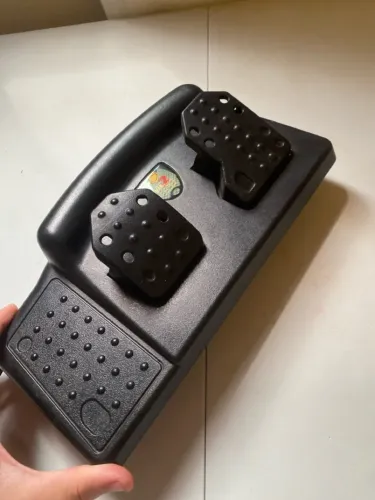 VENDE-SE PEDAL PRA VOLANTE GAMER