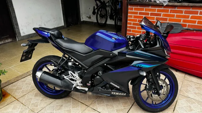 Yamaha YZF R-15 155 ABS 2025