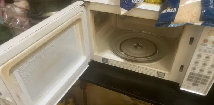 VENDO MICROONDAS ELECTROLUX 27L