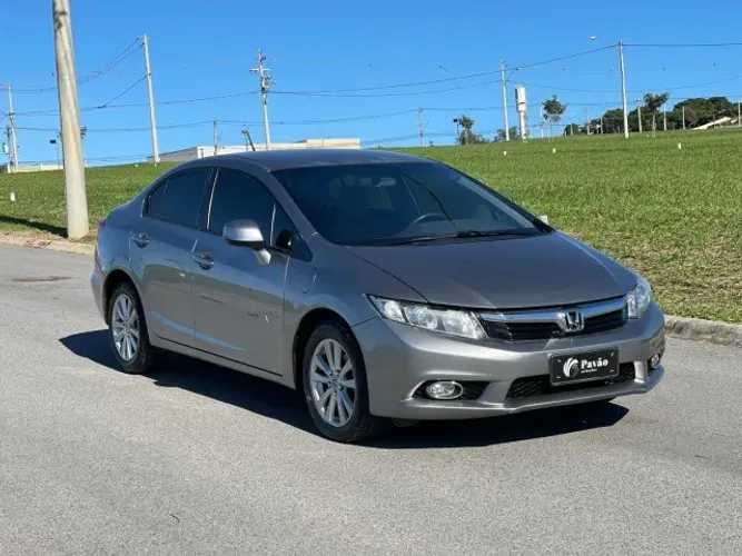 Honda Civic Sedan LXS 1.8/1.8 Flex 16V Mec. 4P 2014
