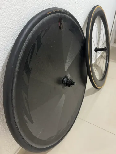 Rodas de carbono zipp 