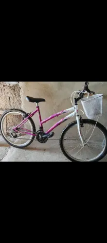  Bicicleta Track Bikes Parati Aro 24 - NUNCA USADA (Zero KM)  18 Marchas + Cesta