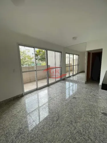 Apartamento com Área Privativa.