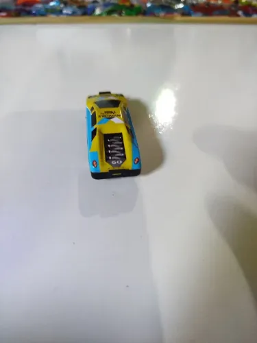 Miniatura sem marca