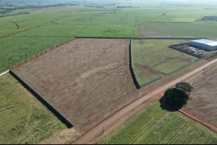 Terreno à venda no bairro Santo Antônio do Sapezeiro em Santa Bárbara d`Oeste/SP