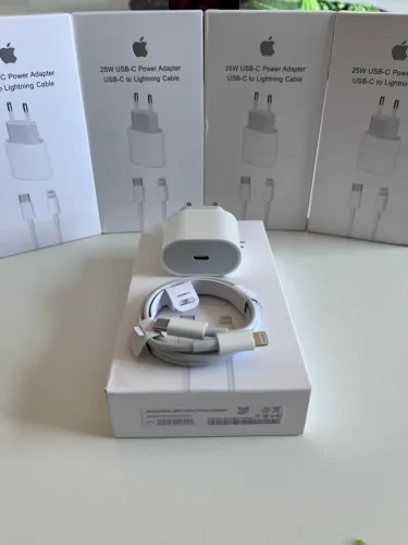 Carregador de iPhone 25w