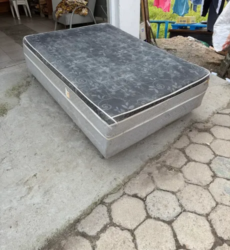Cama de casal conjugada 