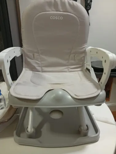 Cadeira de refeição para bebê