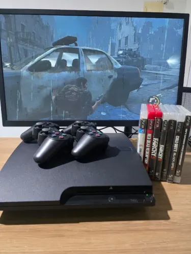 PS3 Slim Desbloqueada + 2 Controles + 7 Jogos Físicos | Garantia 3 Meses - A&D Tech