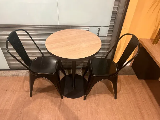 Mesas/cadeiras/banquetas para lanchonete