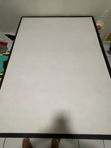 Vendo uma base de Cama box casal, semi nova