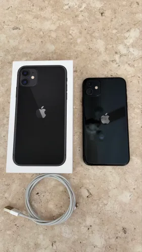 iPhone 11 Preto 64GB