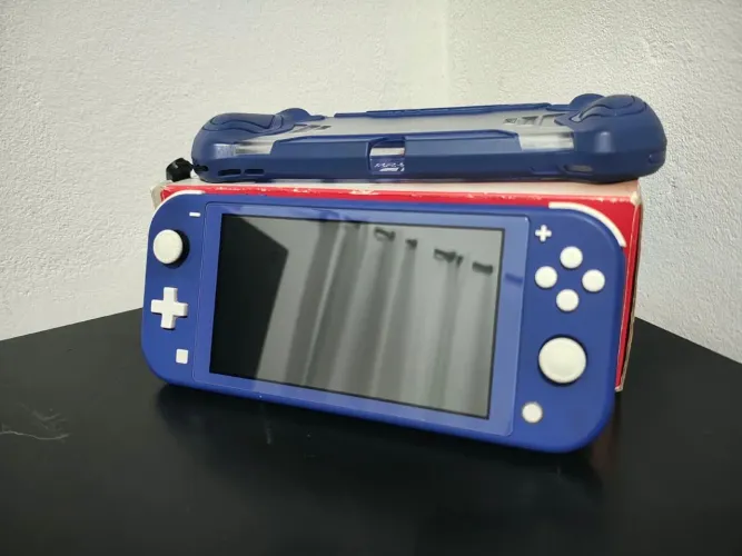 Nintendo Swtich Lite Desbloqueado + 3 meses de garantia