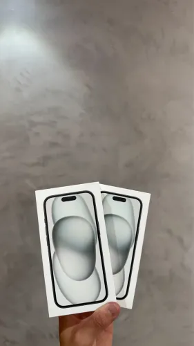 iPhone 15 - 128GB | Lacrados - Pronta Entrega 