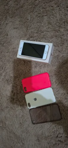 IPhone 8 , funcionando tudo normalmente