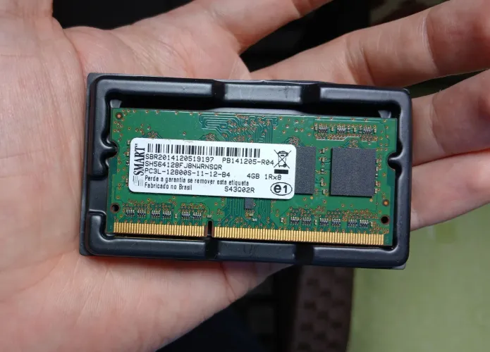 Memória RAM 4GB de notebook
