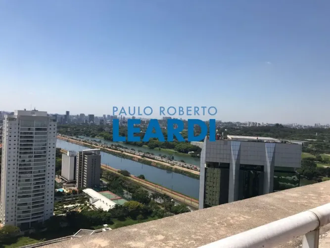 COBERTURA - ALTO DE PINHEIROS - SP