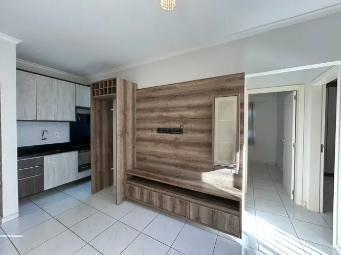 Apartamento para aluguel possui 47 metros quadrados com 2 quartos em Efapi - Chapecó - SC