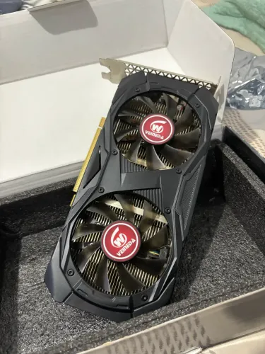 Placa de video GTX 1660 Super