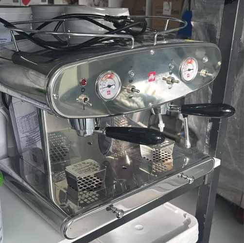 Cafeteira illy Francis Francis X2.2 Iperespresso Professional