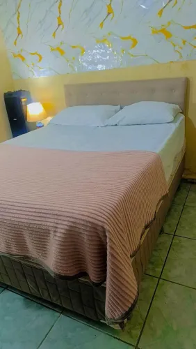 Cama box casal Queen