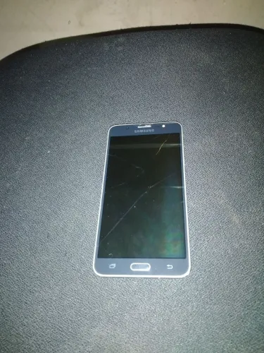 Celular j5 a venda!