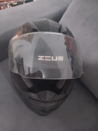 Capacete Zeus Helmets tamanho M. Vendo por 160.00 sou do Camilópolis Santo Andr