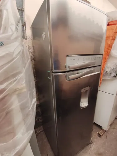Geladeira inox