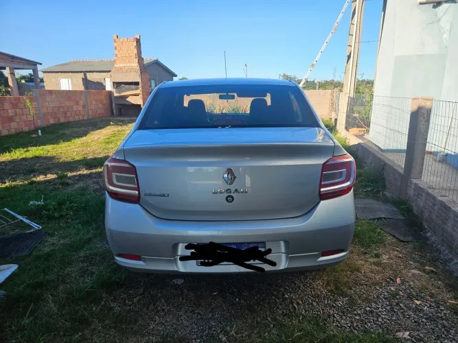 Renault Logan Life Flex 1.0 12V 4P Mec. 2021